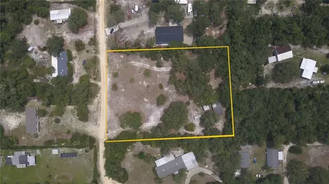 41735 Shadow Ln, Deland, FL 32720