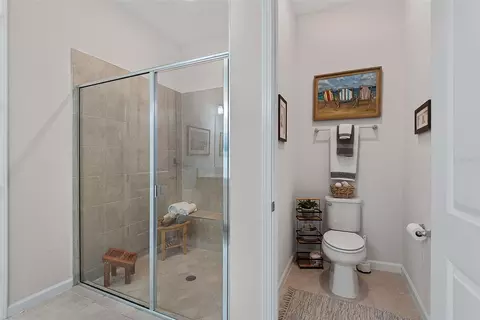 Bath - 3266 Bailey Ann Dr, Ormond Beach, FL 32174 photo 3 of 5
