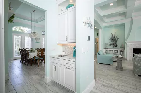 Entry Way - 1025 Sudbury Ln, Ormond Beach, FL 32174 photo 2 of 3