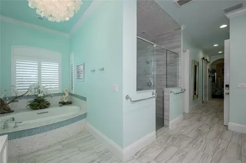 Bath - 1025 Sudbury Ln, Ormond Beach, FL 32174 photo 3 of 9