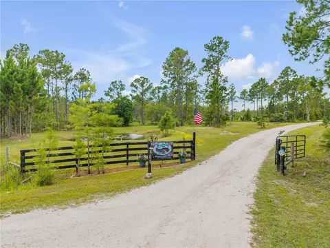 300 Omega Ranch Rd, New Smyrna Beach, FL 32168