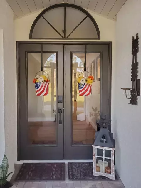 Entry Way - 18 Riverfront Dr, Venice, FL 34293 photo 1 of 2