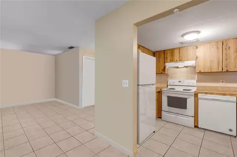 Kitchen - 1205 16th St, Edgewater, FL 32132 photo 2 of 4