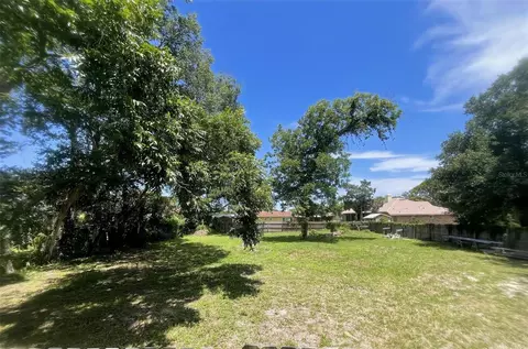 707 Cherry St, New Smyrna Beach, FL 32168