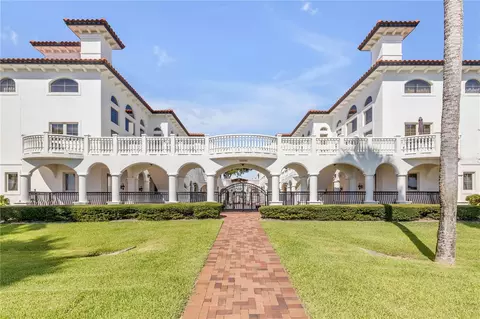 5090 Riverside Dr #105, Port Orange, FL 32127