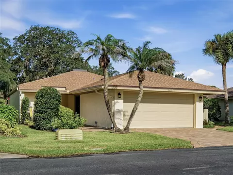 214 Canterbury Cir, New Smyrna Beach, FL 32168
