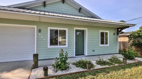 Exterior - 118 Snyder St, Edgewater, FL 32132 photo 3 of 9