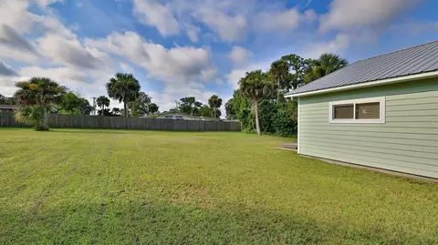Exterior - 118 Snyder St, Edgewater, FL 32132 photo 6 of 9