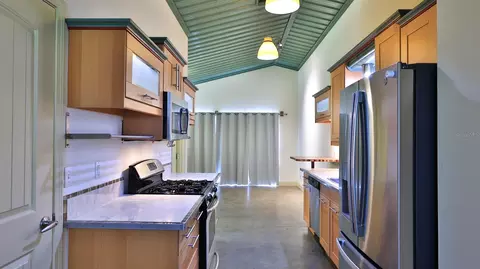 Kitchen - 118 Snyder St, Edgewater, FL 32132 photo 1 of 5