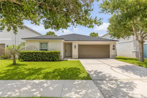 550 Aeolian Dr, New Smyrna Beach, FL 32168