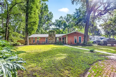 625 Wildwood Dr, New Smyrna Beach, FL 32168