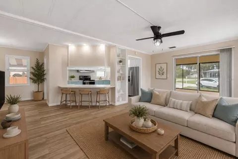 130 Pine St, Edgewater, FL 32141 photo 6