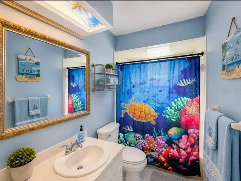 Bath - 1819 Juniper Dr, Edgewater, FL 32132 photo 2 of 3