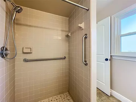 Bath - 859 Yorktowne Dr, Rockledge, FL 32955 photo 2 of 4