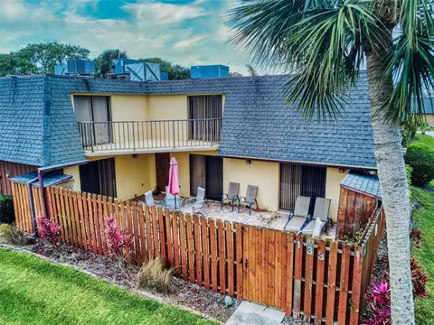 133 Cedar Dunes Dr, New Smyrna Beach, FL 32169