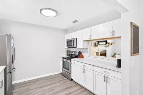 Kitchen - 2627 Unity Tree Dr, Edgewater, FL 32141 photo 2 of 4