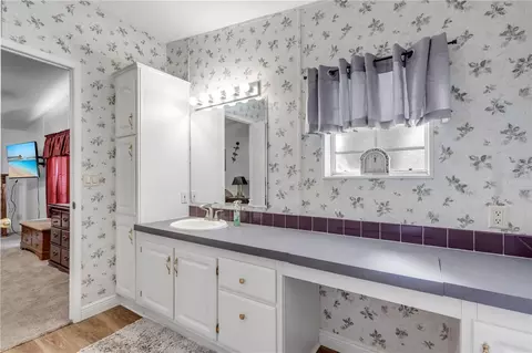 Bath - 126 Cedar St, Edgewater, FL 32141 photo 1 of 3