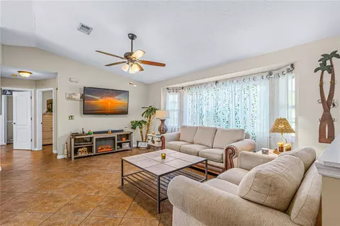 Living - 3123 Juniper Dr, Edgewater, FL 32141 photo 2 of 3