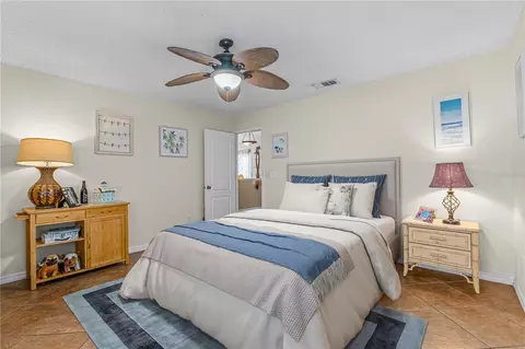 Bedroom - 3123 Juniper Dr, Edgewater, FL 32141 photo 2 of 5