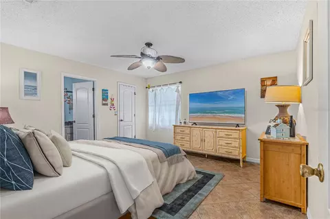 Bedroom - 3123 Juniper Dr, Edgewater, FL 32141 photo 1 of 5