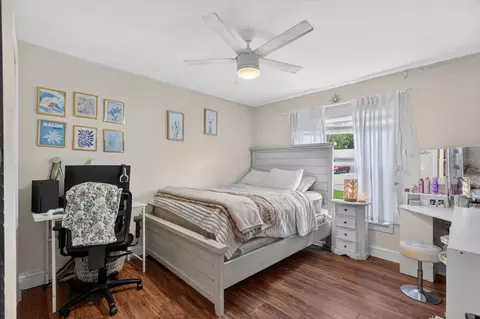 Bedroom - 3216 Umbrella Tree, Edgewater, FL 32141 photo 4 of 4