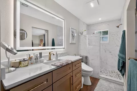 Bath - 3216 Umbrella Tree, Edgewater, FL 32141 photo 1 of 2