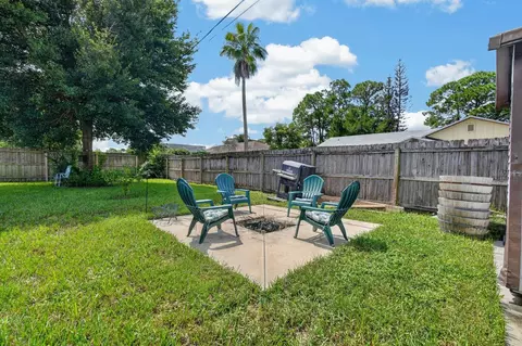 Exterior - 3216 Umbrella Tree, Edgewater, FL 32141 photo 5 of 7