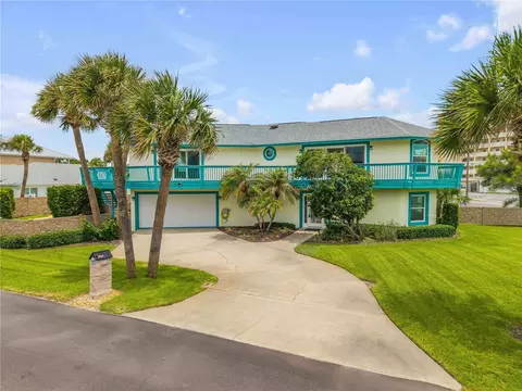 320 Due East St, New Smyrna Beach, FL 32169