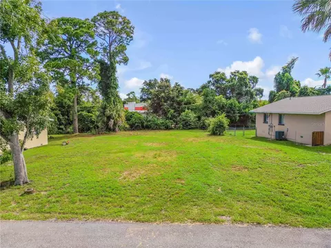 1715 Edgewater Dr, Edgewater, FL 32132 photo 3