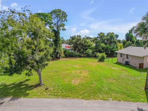 1715 Edgewater Dr, Edgewater, FL 32132 photo 5