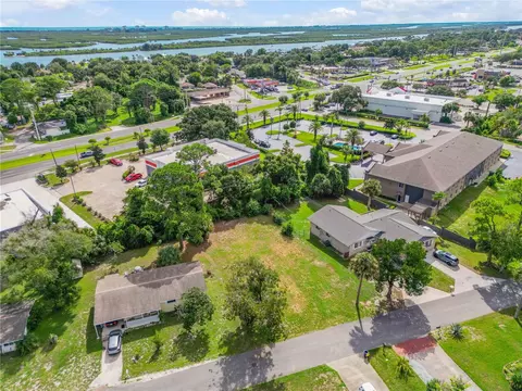 1715 Edgewater Dr, Edgewater, FL 32132 photo 12