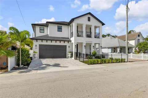 309 Julia St, New Smyrna Beach, FL 32168