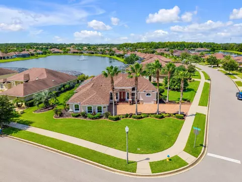 574 Luna Bella Ln, New Smyrna Beach, FL 32168