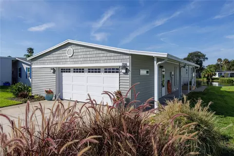 728 Navigators Way, Edgewater, FL 32141 photo 3