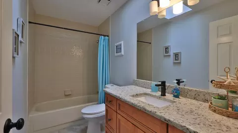 Bath - Undisclosed, Edgewater, FL 32132 photo 5 of 7
