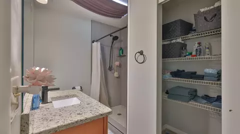 Bath - Undisclosed, Edgewater, FL 32132 photo 6 of 7
