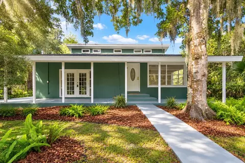 1800 James St, New Smyrna Beach, FL 32168