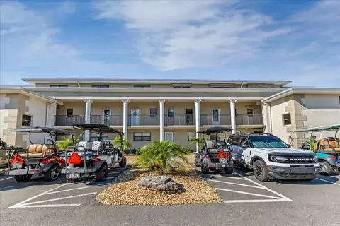 2100 N Peninsula Ave #215, New Smyrna Beach, FL 32169