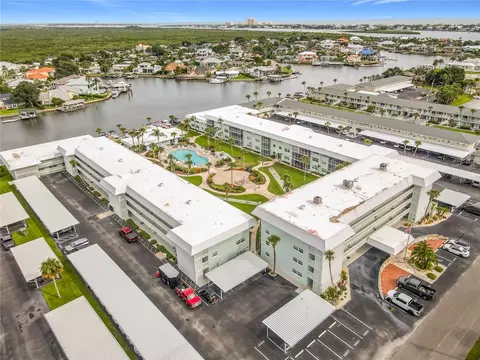 Undisclosed, New Smyrna Beach, FL 32169