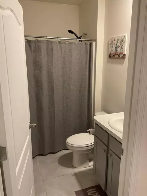 Bath - 305 Sunset View Dr, Edgewater, FL 32141 photo 1 of 3