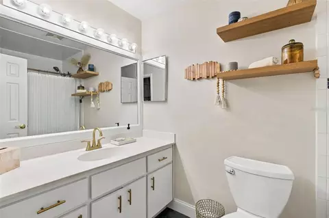 Bath - Undisclosed, Edgewater, FL 32141 photo 2 of 3