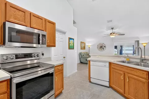 Kitchen - Undisclosed, Edgewater, FL 32141 photo 2 of 5