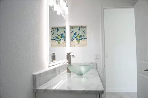 Bath - 168 N Cory Dr, Edgewater, FL 32141 photo 5 of 6
