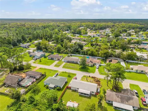 View/Area - 3426 Yule Tree Dr, Edgewater, FL 32141 photo 3 of 12