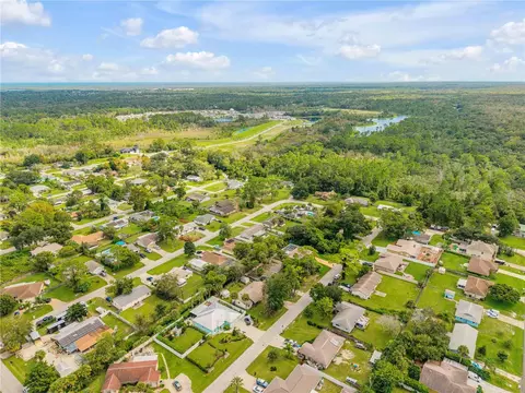 View/Area - 3426 Yule Tree Dr, Edgewater, FL 32141 photo 9 of 12