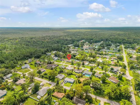 View/Area - 3426 Yule Tree Dr, Edgewater, FL 32141 photo 8 of 12