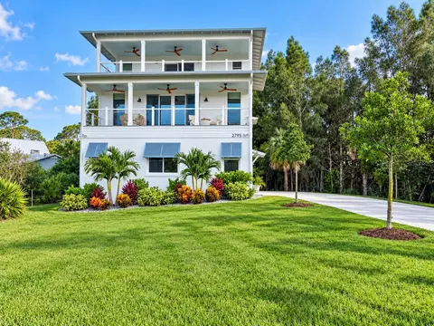 2795 Sunset Dr, New Smyrna Beach, FL 32168