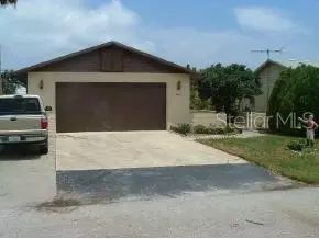 11 Laughing Gull Ln, Edgewater, FL 32141 photo 1
