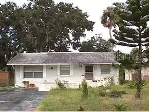 444 Palmetto St, Edgewater, FL 32132 photo 1