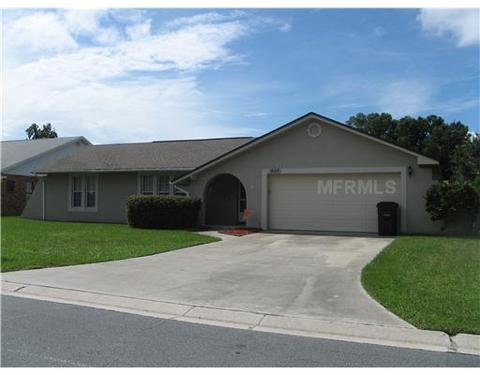 2107 Oakview Cir, Saint Cloud, FL 34769 photo 1